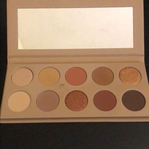 KKW Beauty The Classic Palette